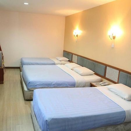 Monaco Dynasty Hotel Tawau Buitenkant foto